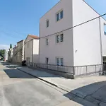 Teodora House Seafront *