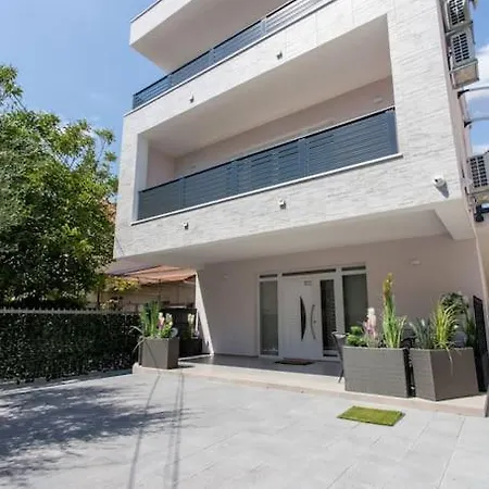 Teodora House Seafront