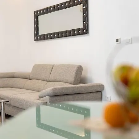 Teodora House Seafront Kaštela