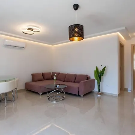 Teodora House Seafront *